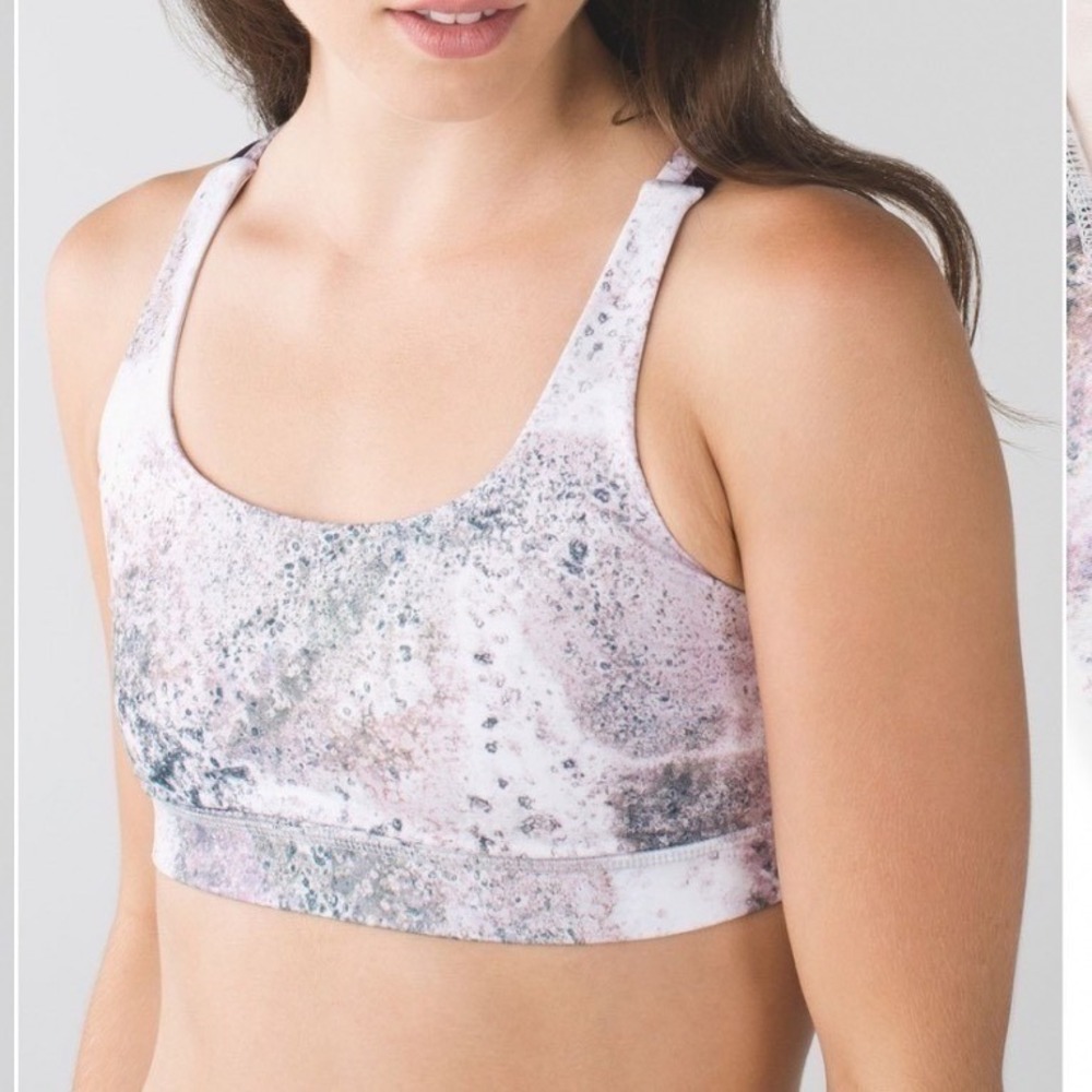 Lululemon Energy Bra Multi Color Abstract Marble Strappy Back Sports Bra Size 4
